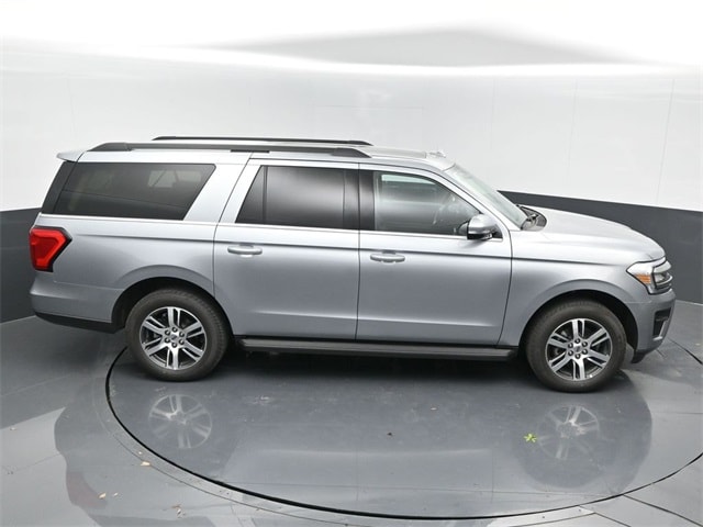 new 2024 Ford Expedition car, priced at $62,000