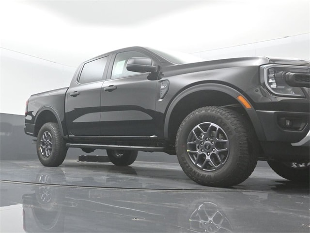 new 2025 Ford Ranger car, priced at $40,375