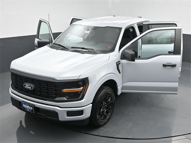 new 2025 Ford F-150 car, priced at $41,751