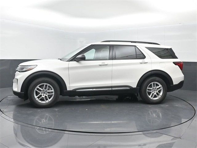 new 2025 Ford Explorer car, priced at $38,440