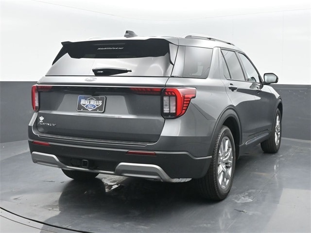 new 2025 Ford Explorer car, priced at $50,195