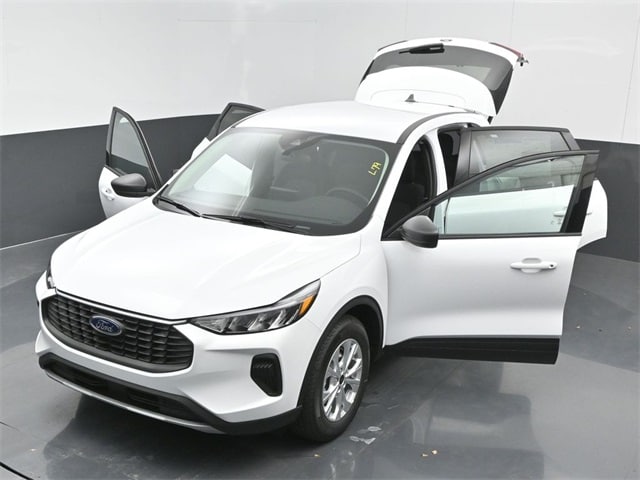 new 2025 Ford Escape car, priced at $29,985