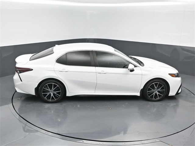 used 2022 Toyota Camry car, priced at $25,499