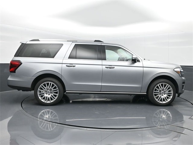 new 2024 Ford Expedition car, priced at $72,800