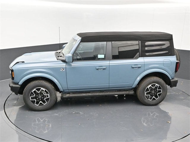 used 2023 Ford Bronco car, priced at $43,254