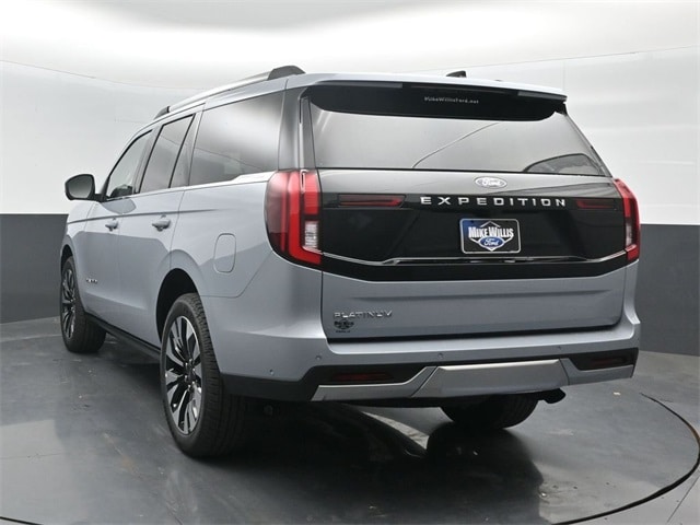 new 2025 Ford Expedition car, priced at $80,430