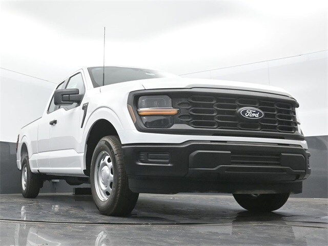 new 2024 Ford F-150 car, priced at $39,684