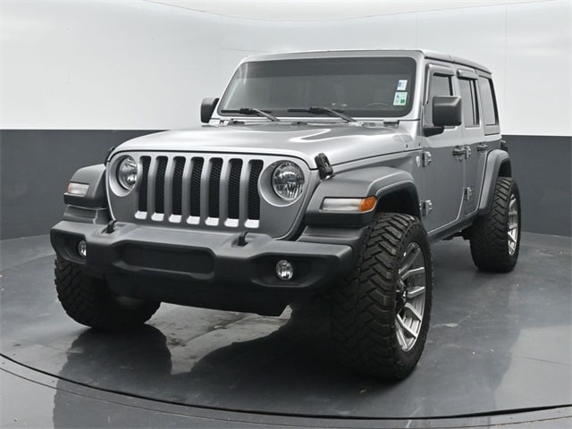 used 2020 Jeep Wrangler car, priced at $25,112