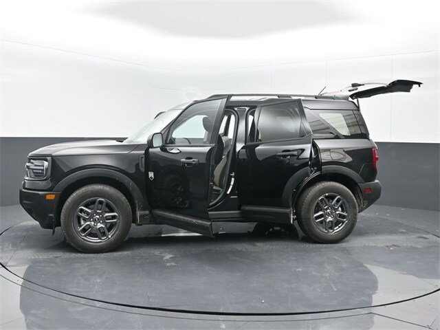 new 2025 Ford Bronco Sport car, priced at $32,235