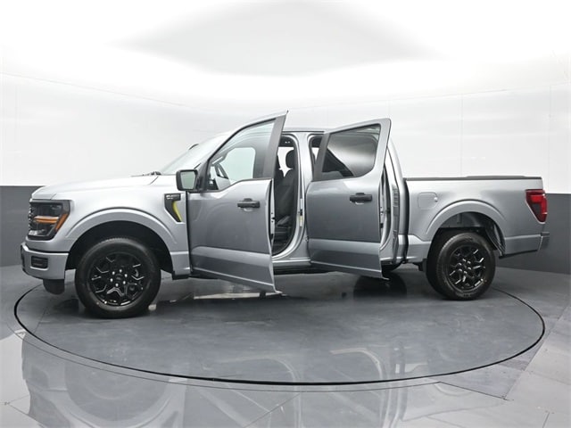 new 2025 Ford F-150 car, priced at $46,245