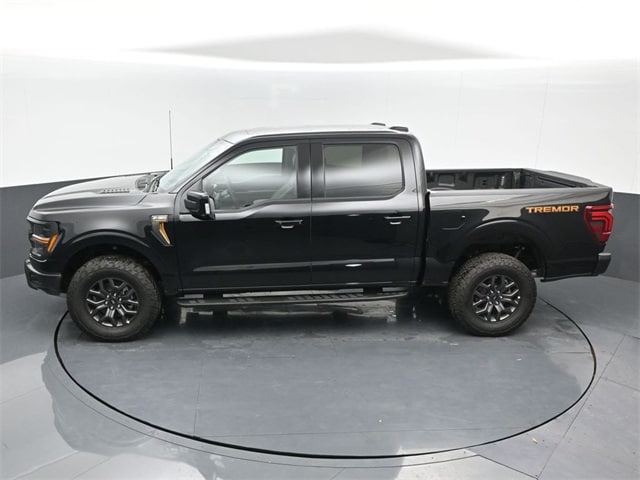 new 2025 Ford F-150 car, priced at $72,308