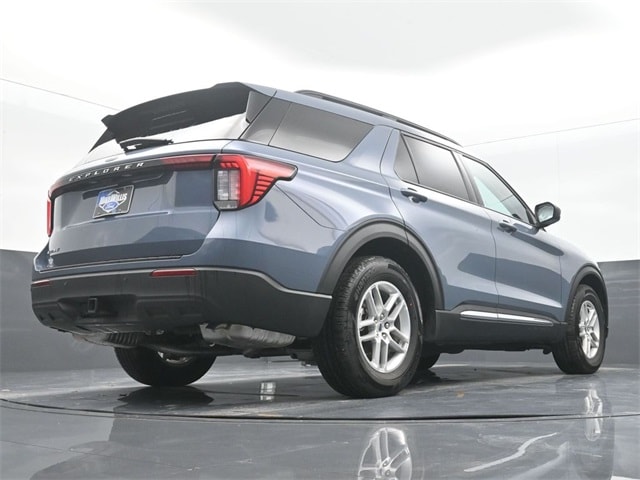 new 2025 Ford Explorer car, priced at $38,345