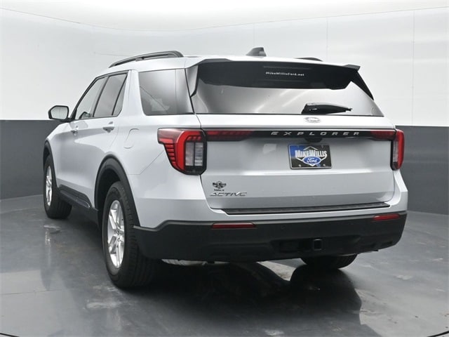 new 2025 Ford Explorer car, priced at $37,645