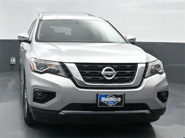 used 2020 Nissan Pathfinder car, priced at $20,965