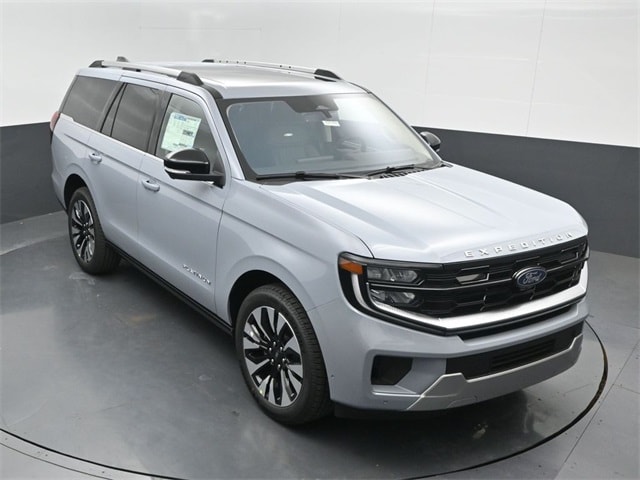 new 2025 Ford Expedition car, priced at $80,430