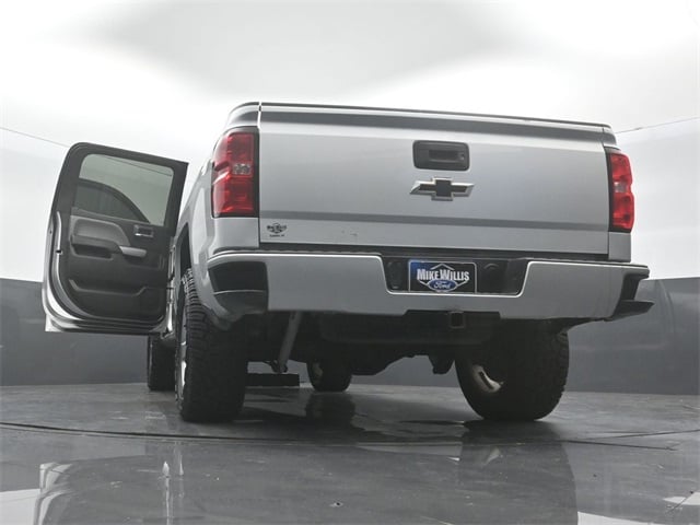 used 2018 Chevrolet Silverado 1500 car, priced at $27,369