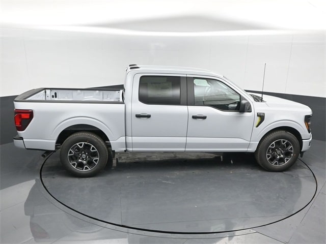 new 2025 Ford F-150 car, priced at $47,780