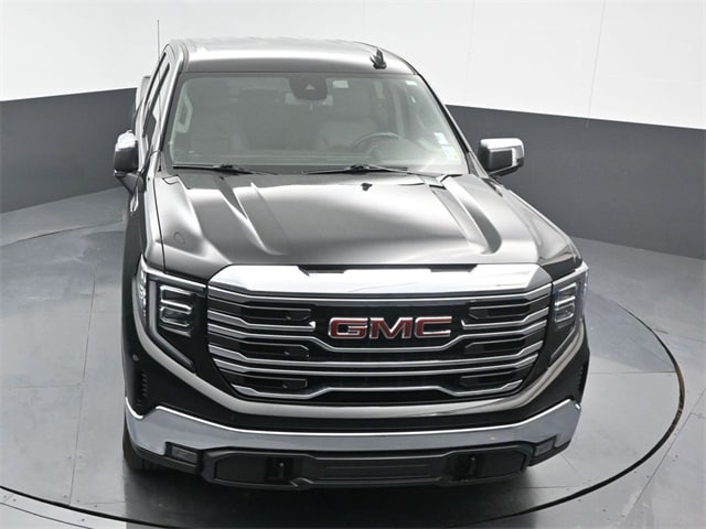 used 2022 GMC Sierra 1500 car, priced at $40,626