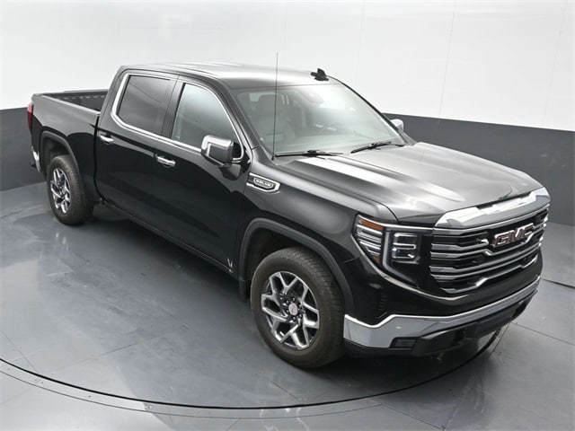 used 2022 GMC Sierra 1500 car, priced at $40,626