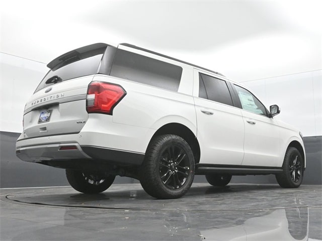 new 2024 Ford Expedition car, priced at $59,950