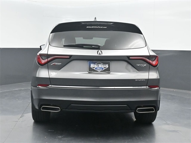used 2023 Acura MDX car, priced at $43,992