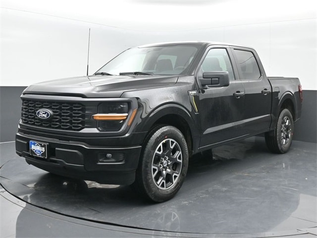 new 2024 Ford F-150 car, priced at $43,026