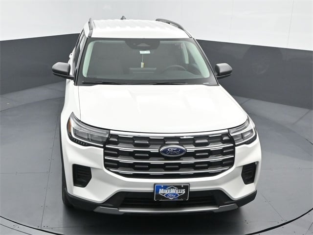 new 2025 Ford Explorer car, priced at $40,245