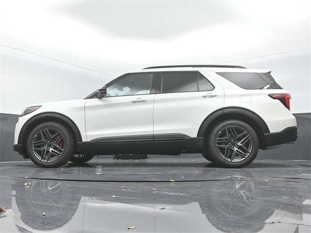 new 2025 Ford Explorer car, priced at $58,090