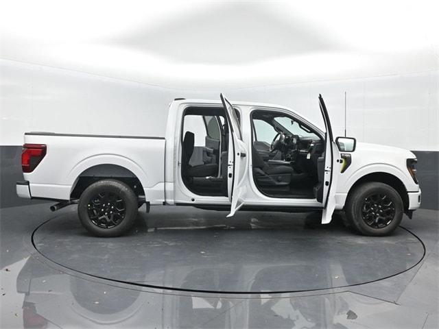 new 2025 Ford F-150 car, priced at $41,837