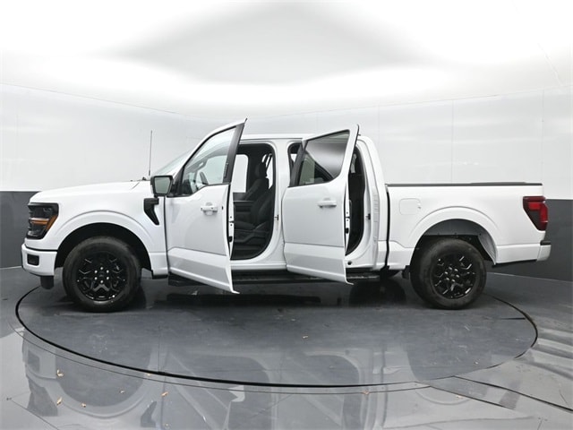 new 2024 Ford F-150 car, priced at $49,055