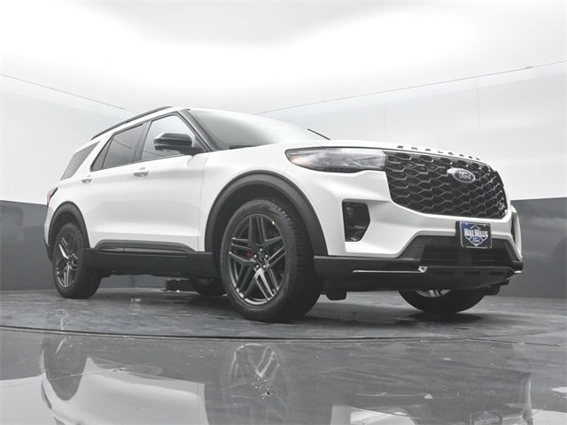 new 2025 Ford Explorer car, priced at $54,660