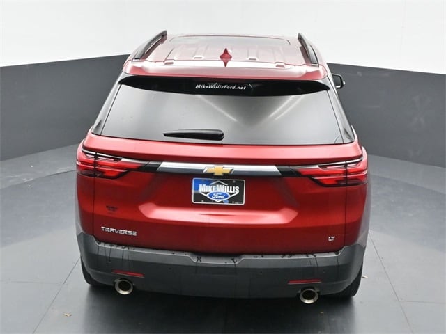 used 2022 Chevrolet Traverse car, priced at $30,194