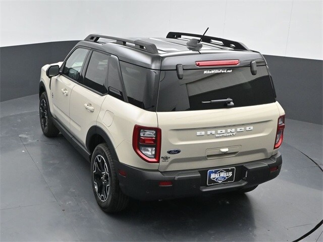 new 2025 Ford Bronco Sport car, priced at $37,846
