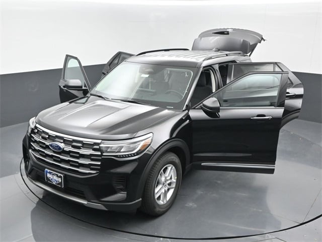 new 2025 Ford Explorer car, priced at $37,645
