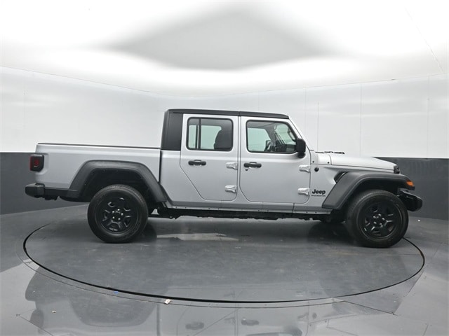 used 2023 Jeep Gladiator car, priced at $32,789