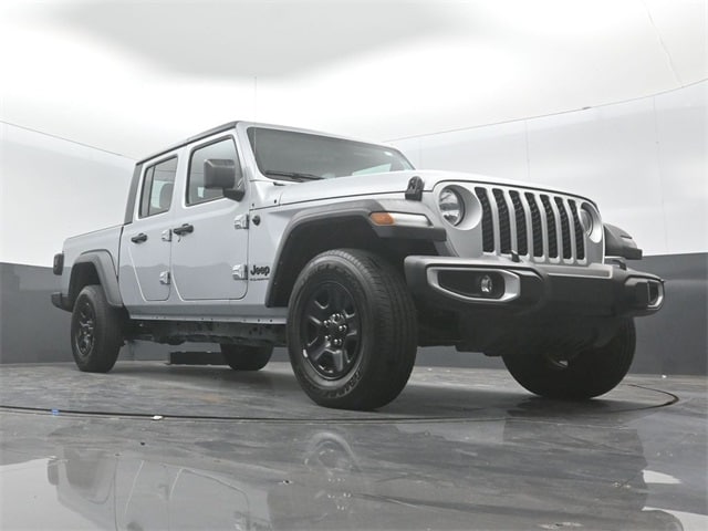 used 2023 Jeep Gladiator car, priced at $32,789