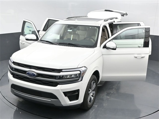 new 2024 Ford Expedition car, priced at $66,095