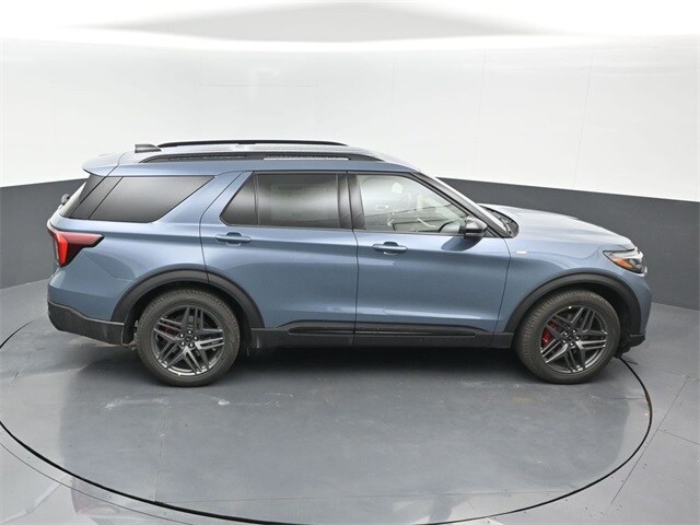 new 2025 Ford Explorer car, priced at $45,075
