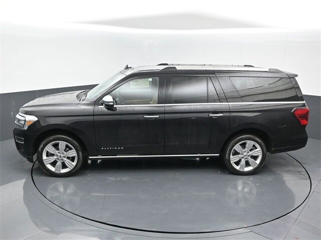 new 2024 Ford Expedition car, priced at $76,040