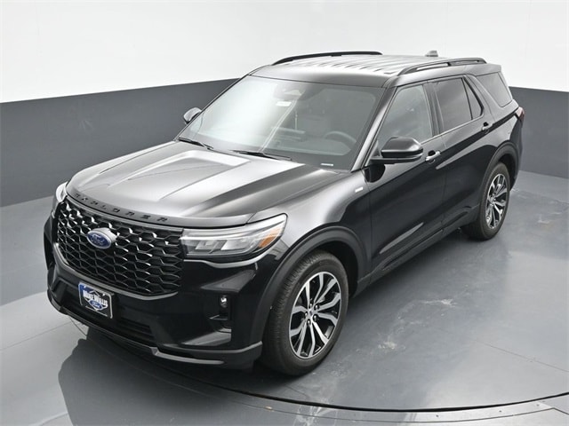new 2025 Ford Explorer car, priced at $43,615