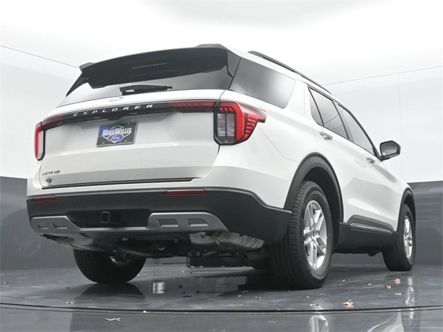 new 2025 Ford Explorer car, priced at $42,105