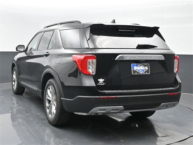 new 2024 Ford Explorer car, priced at $41,075