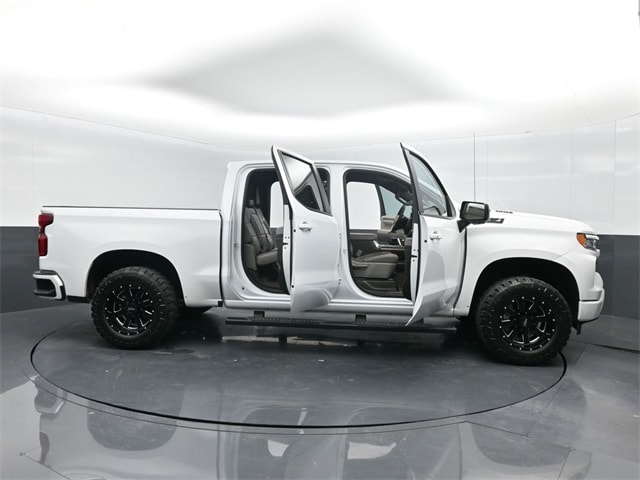 used 2024 Chevrolet Silverado 1500 car, priced at $47,960