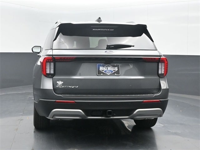 new 2025 Ford Explorer car, priced at $50,195