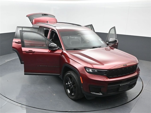 used 2023 Jeep Grand Cherokee L car, priced at $33,443