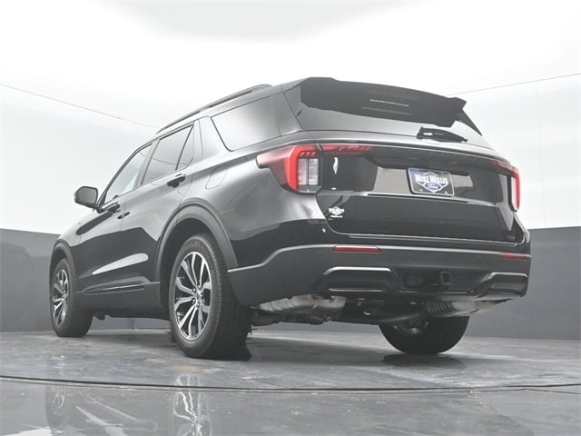 new 2025 Ford Explorer car, priced at $43,615