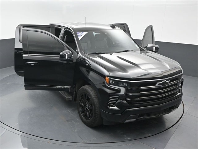 used 2024 Chevrolet Silverado 1500 car, priced at $48,998