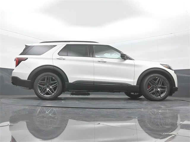 new 2025 Ford Explorer car, priced at $58,155