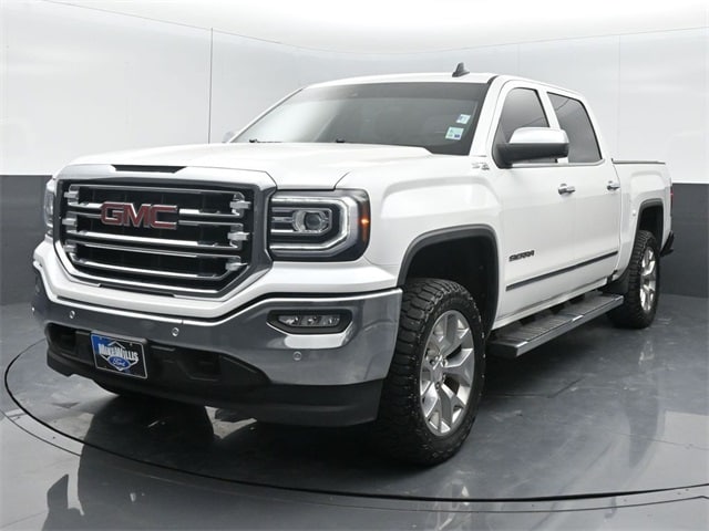 used 2018 GMC Sierra 1500 car, priced at $35,258