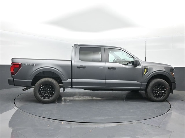 new 2025 Ford F-150 car, priced at $45,694